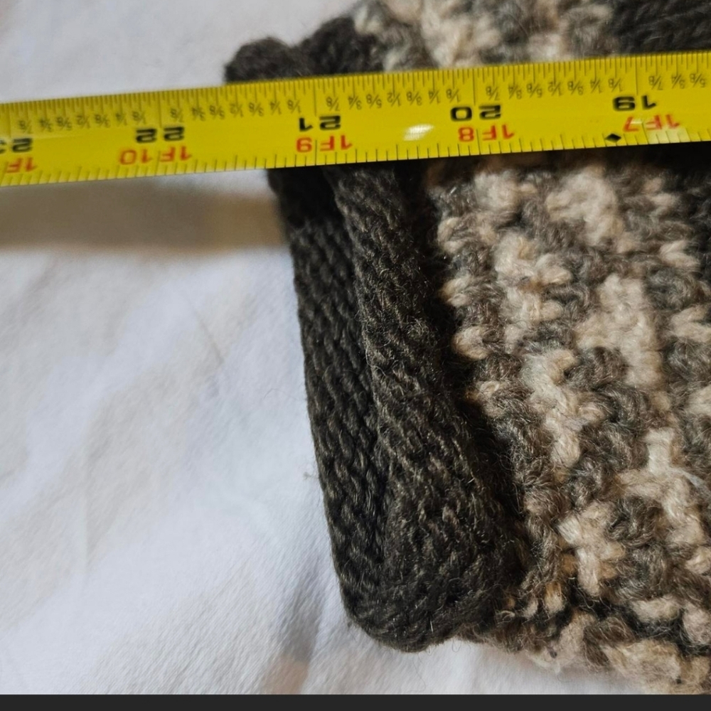 Women's Wool Patterned Sweater - image 6